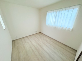 【洋室】 | 狭山市東三ツ木　新築分譲　西武新宿線『新狭山駅』徒歩9分　【新狭山小学区】