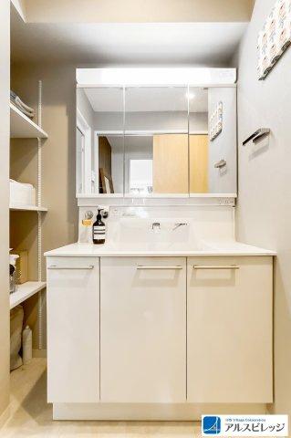 グランシェ志木の独立洗面台