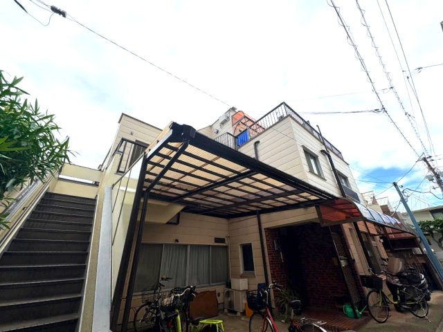 高橋コーポ（目黒区）のエントランス