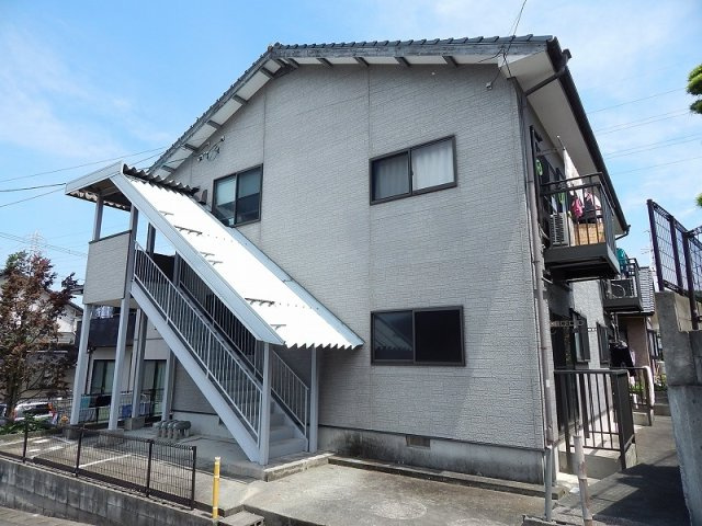 村上第一アパートの外観