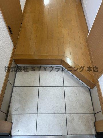 仲介手数料０円！ホワイトキューブの玄関