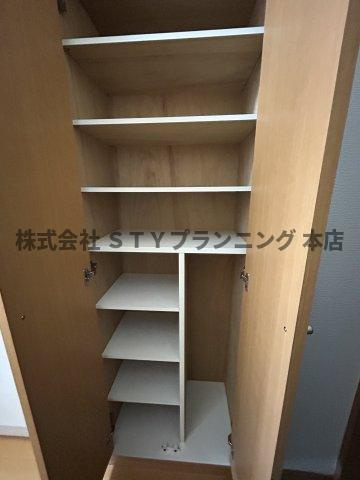 仲介手数料０円！ホワイトキューブの収納