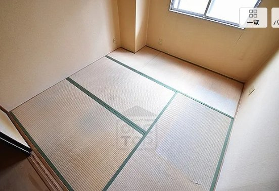 メゾン南千里の和室