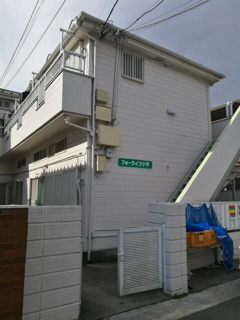 フォーライフ小平の外観