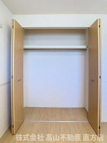 グランディール　中間の収納