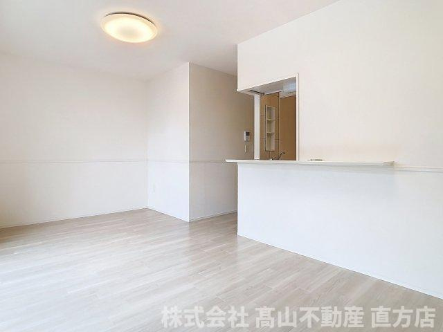 グランディール　中間の居間・リビング