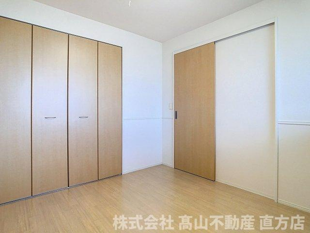 グランディール　中間の洋室