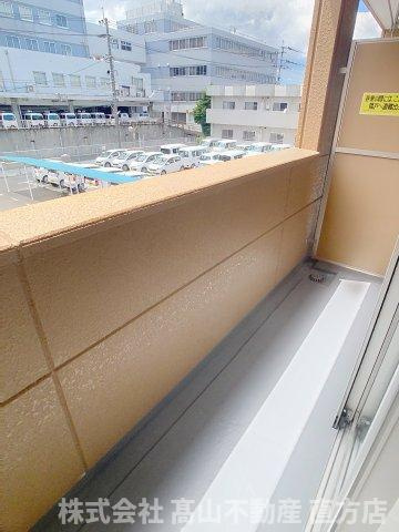 グランディール　中間のバルコニー
