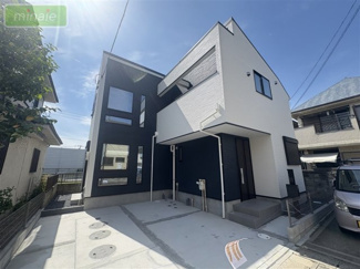 【外観】 | 販売現地
お隣との距離が離れていて開放的です♪