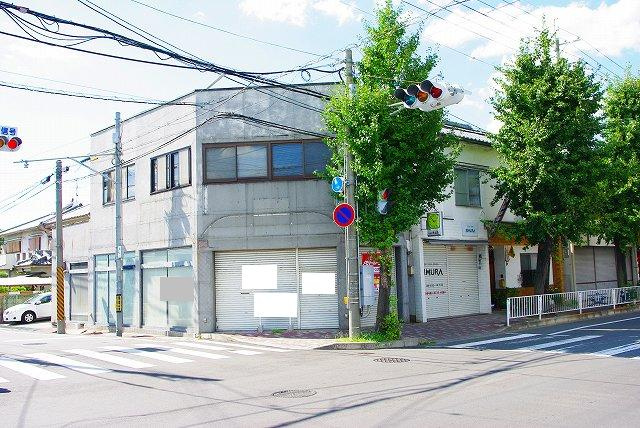 三島町上田店舗の外観