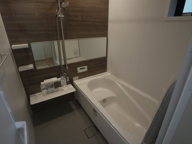 【浴室】 | 《仲介手数料無料》練馬区三原台１丁目22-11(全1戸)新築一戸建てKEIAI Grace | 撮影日 2025年7月11日 17:20 曇り