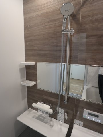 【浴室】 | 《仲介手数料無料》練馬区三原台１丁目22-11(全1戸)新築一戸建てKEIAI Grace | 撮影日 2025年7月11日 17:20 曇り