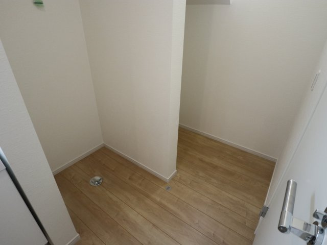 【ランドリースペース】 | 《仲介手数料無料》練馬区三原台１丁目22-11(全1戸)新築一戸建てKEIAI Grace | 撮影日 2025年7月11日 17:20 曇り