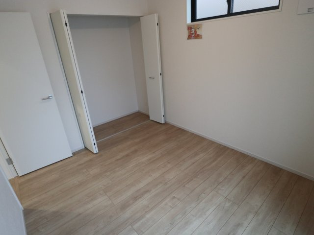 【洋室】 | 《仲介手数料無料》練馬区三原台１丁目22-11(全1戸)新築一戸建てKEIAI Grace | 撮影日 2025年7月11日 17:20 曇り