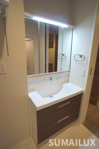 熊本市東区昭和町の賃貸マンションの独立洗面台