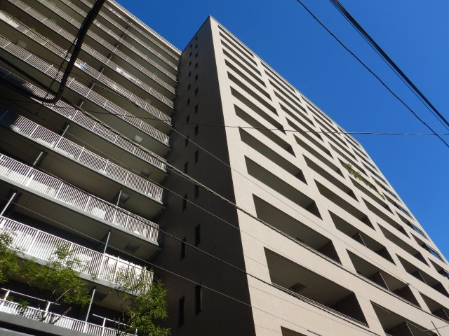 ザ・パークハウス上野の外観