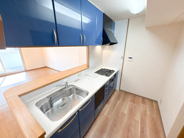 シティーコート富雄の駐車場