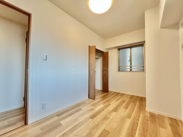 【洋室】 | グランスイート本厚木