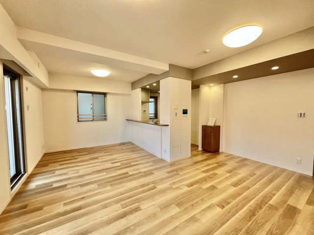 【居間・リビング】 | グランスイート本厚木