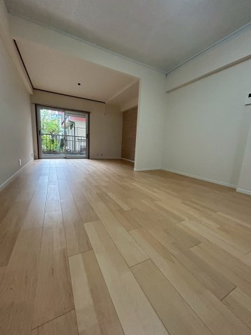 田園ハイツ藤が丘の洋室