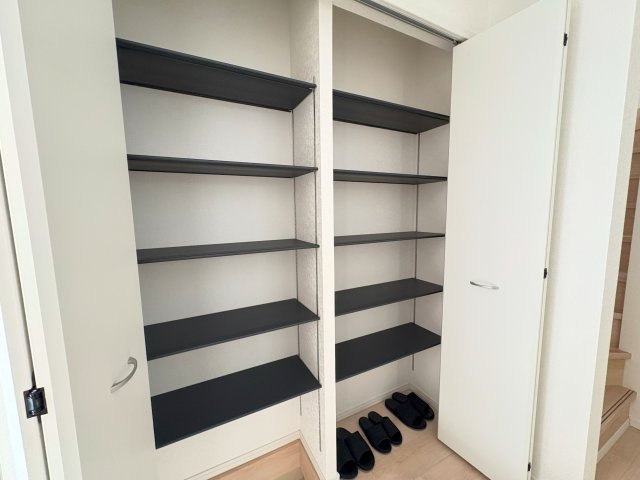 CG宜野湾市大山第3-2号棟　＼☆ご成約時キャッシュバック☆／の収納|サンプル写真となります。