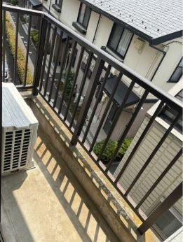 【バルコニー】