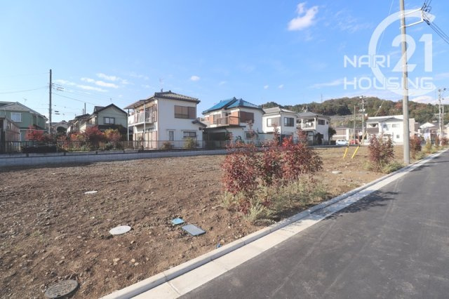 【前面道路含む現地写真】 | あきる野市伊奈　売地　全16区画　2号区 | 緑豊かな住環境です！