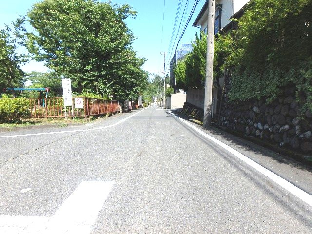 【前面道路含む現地写真】 | 高尾駅　元八王子　建物あり