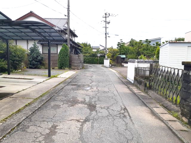 宇土市旭町の売地の周辺|前面道路