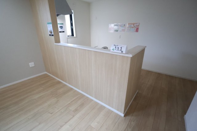 《仲介手数料無料》練馬区三原台２丁目17-22(全1戸)新築一戸建てずっとプラスのキッチン|撮影日 2025年11月29日 12:50 晴れ