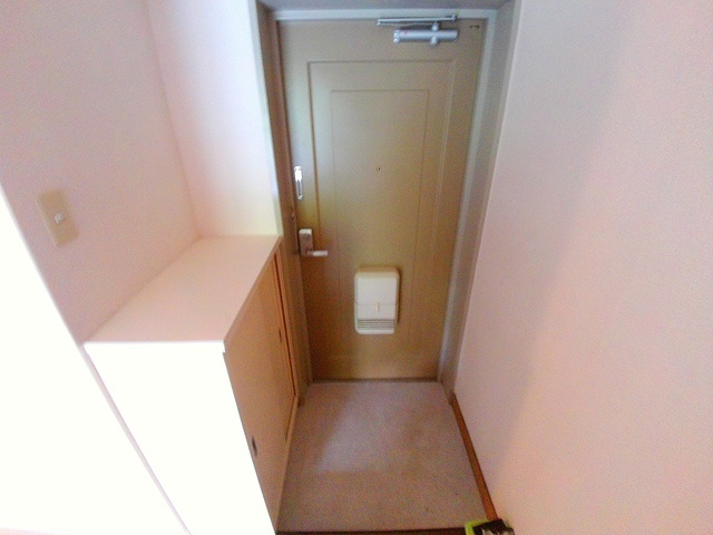 エール箕岡の玄関