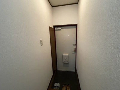 【玄関】 | サンコーポ服部