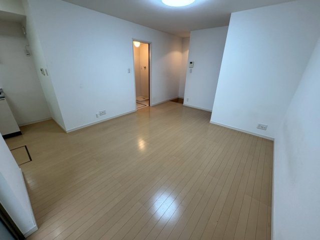 エミネンス蛍池の居間・リビング