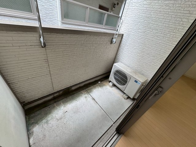 エミネンス蛍池のバルコニー