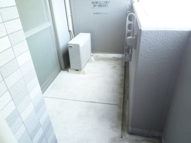 サンキャドマスMinaimi.堀江のバルコニー