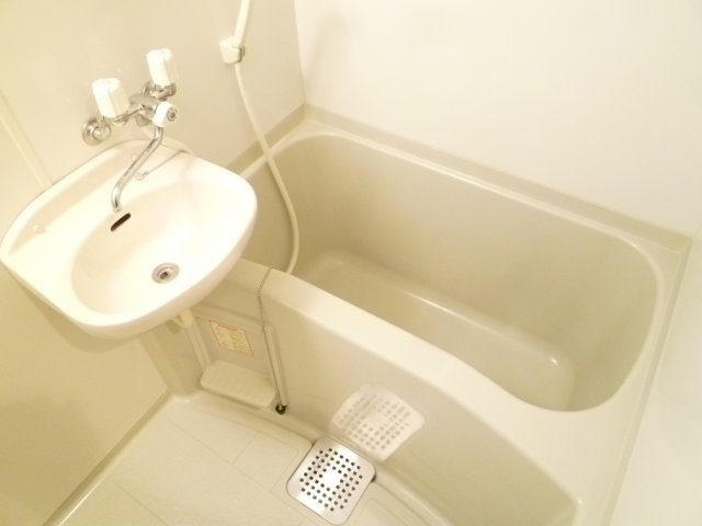 サンキャドマスMinaimi.堀江の浴室