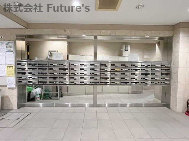 ライオンズプラザ三郷の設備|集合ポスト