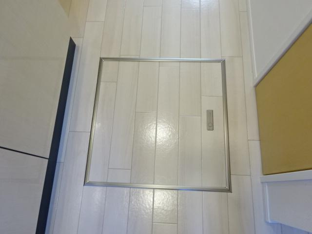 フォーレスト　ガーデンの内装|床下収納