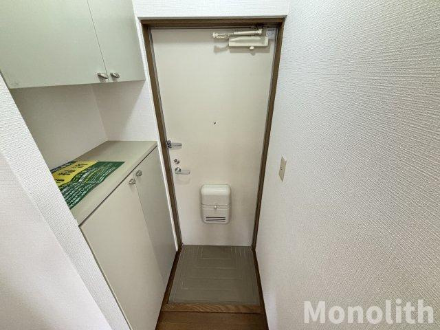エステートピアサンピースの玄関