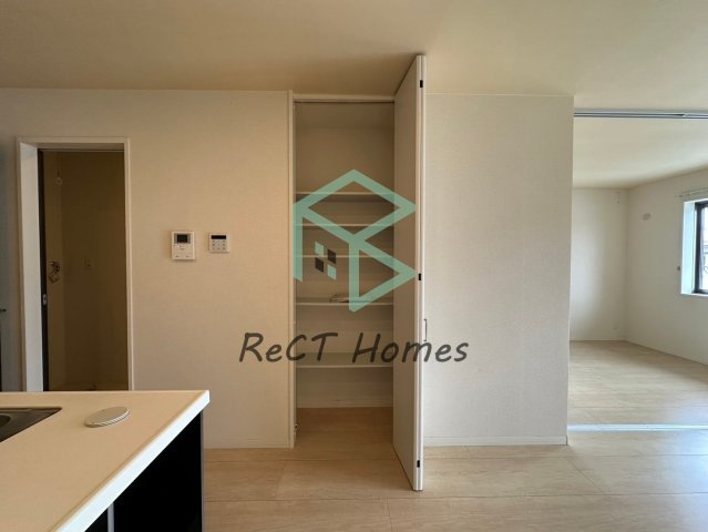 姫路市西今宿５丁目の賃貸マンションの収納