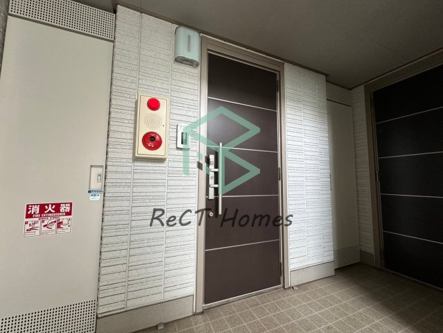 姫路市西今宿５丁目の賃貸マンションの玄関