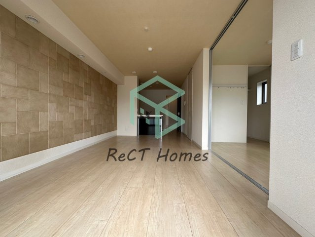 姫路市西今宿５丁目の賃貸マンションの居間・リビング