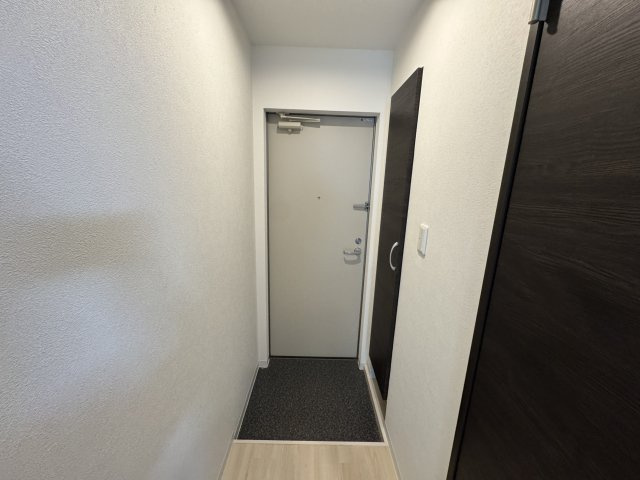 プレミール石橋の玄関