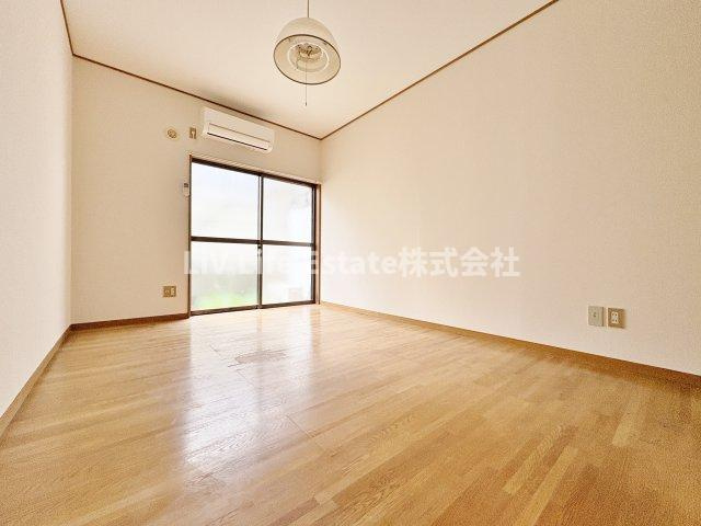 コーポハナブサの居間・リビング