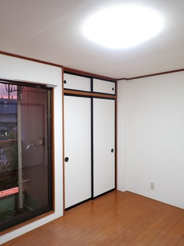 サンデービルの居間・リビング|洋室６帖　＊イメージです