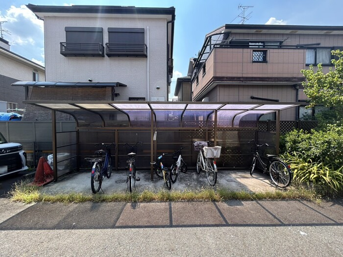 桑の実ハッピィハウスの庭