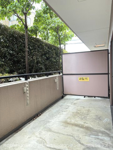 【バルコニー】