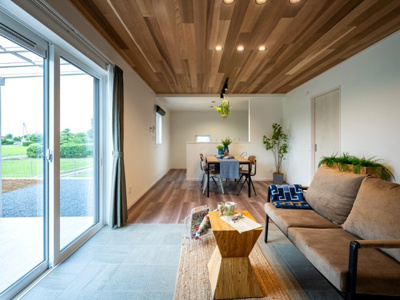 【居間・リビング】