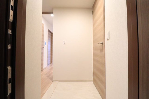 【玄関】 | 【玄関】靴好きには嬉しいたくさん収納できるシューズインクローク付きです！