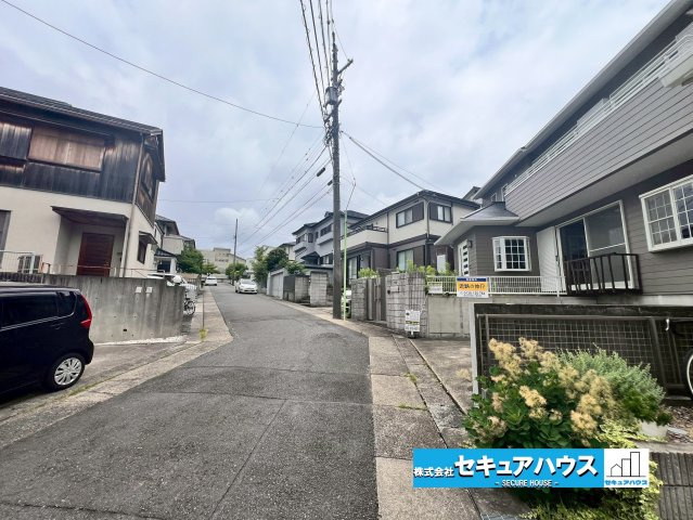 【中古住宅】名古屋市緑区滝ノ水4丁目　の前面道路含む現地写真|事前予約にて現地ご見学いただけます！お気軽にお問い合わせください♪
■株式会社　セキュアハウス■
住宅ローンに強く、知識、経験豊富なスタッフ在籍
お客様に寄り添い、ご成約後もサポート致します